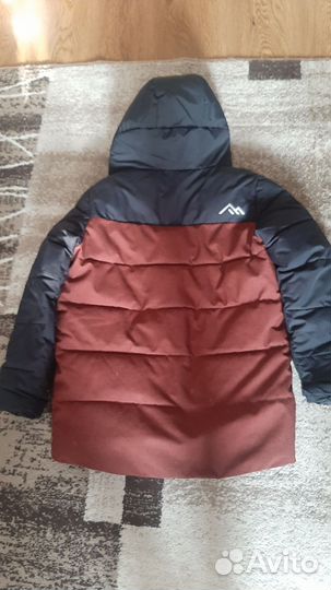 Продам зимнюю куртку outventure на мальчика