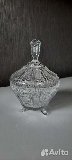 Хрустальная вазочка