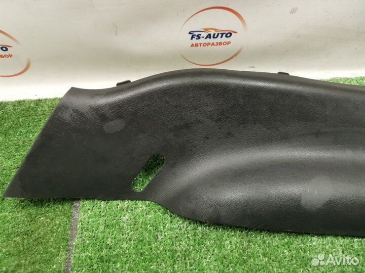 Пластик салона задний левый Mazda 3 хетчбэк BM 2.0