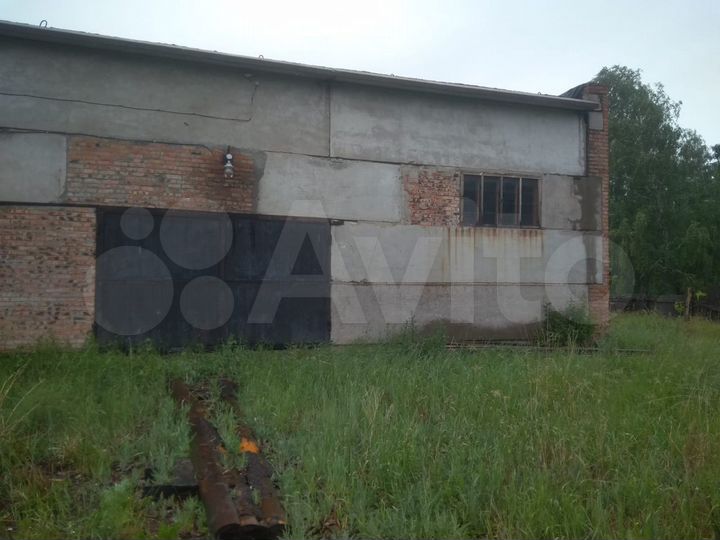 Производство, 976 м²