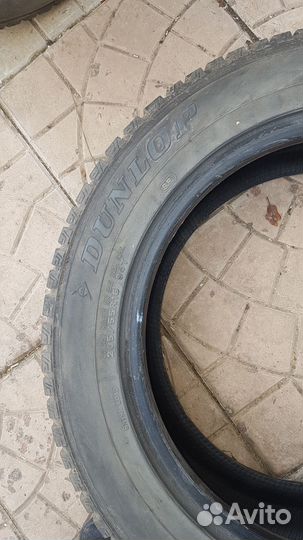 Dunlop SP Winter Ice 01 205/55 R16 94T