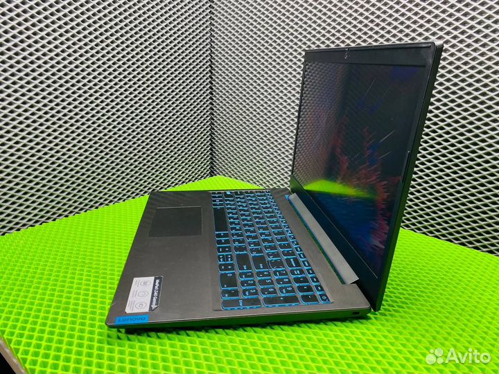 Ноутбук i5 9300/8/SSD240/GTX 1050