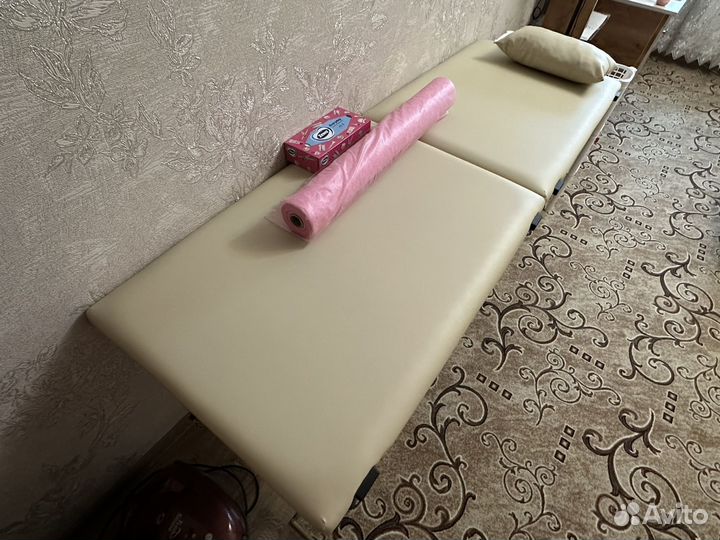 Кушетка для наращивания ресниц