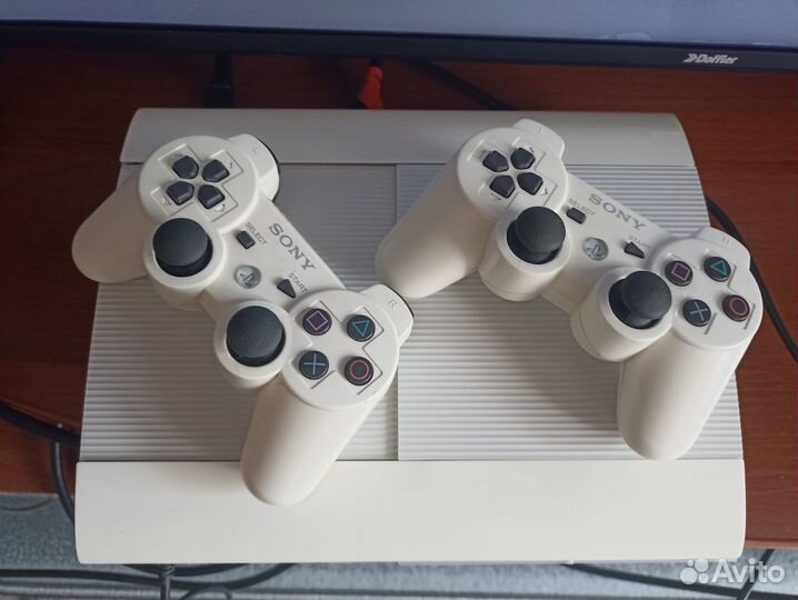 Sony playstation 3 super slim