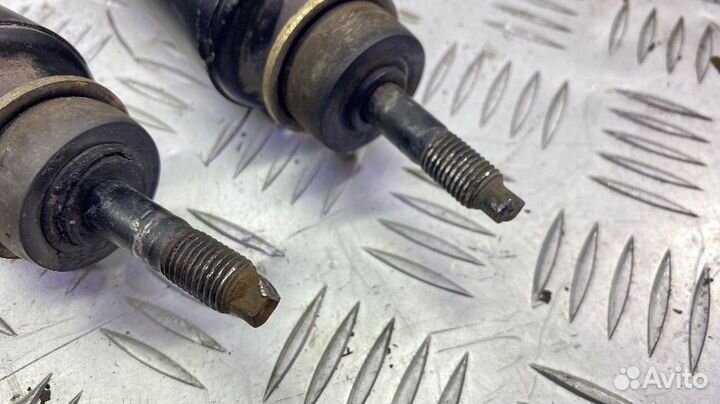 Амортизатор KYB комплект 4шт Ваз 2104 2105 2107