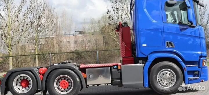 Pазбираем грузовик Scania 6 series с 2016