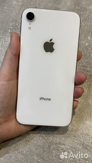 iPhone Xr, 64 ГБ
