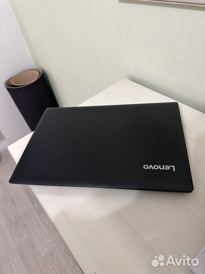 Ноутбук lenovo
