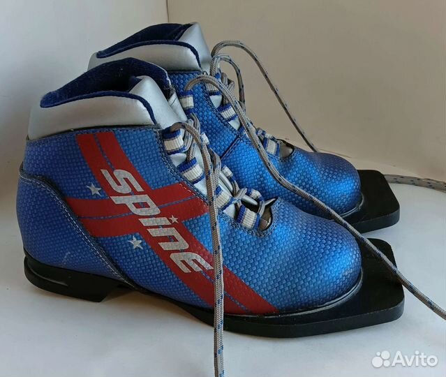 Лыжные ботинки