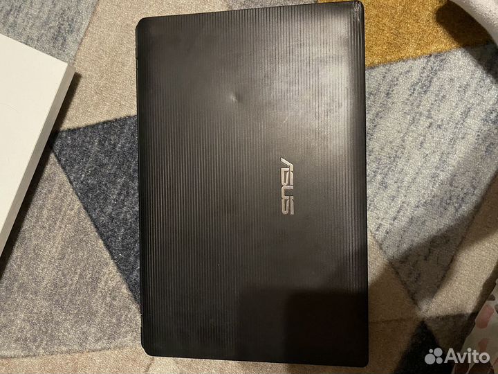 Ноутбук asus