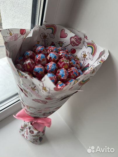 Букет из чупа-чупсов