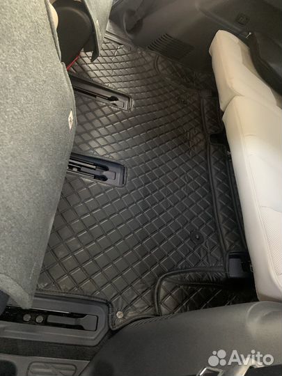 3Д коврики в салон Lexus IS200