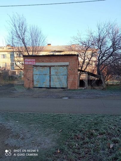 Гараж, > 30 м²