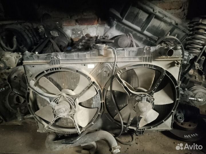 Радиатор охлаждения Нисан Блюберд