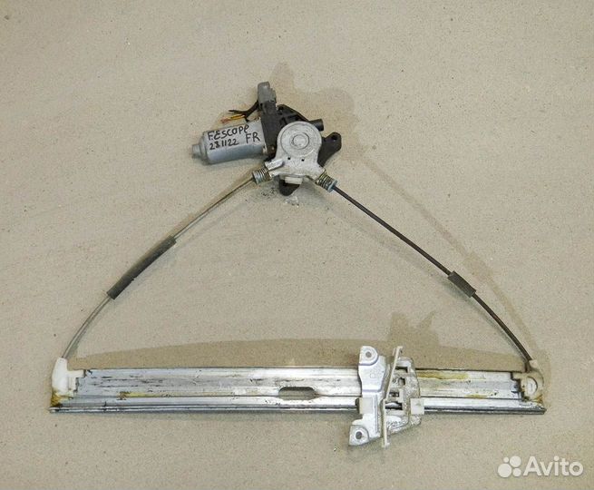 Стеклоподъемник передний правый Ford Escape 03г