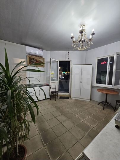 Торговая площадь, 42 м²