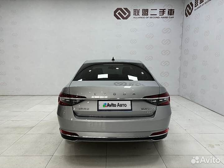 Skoda Superb 1.4 AMT, 2022, 33 143 км