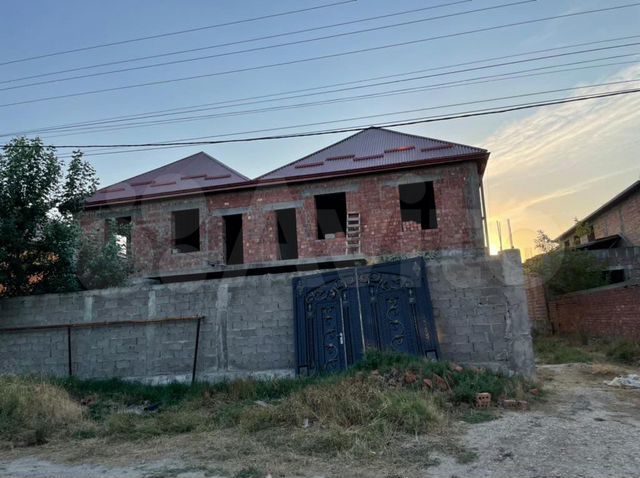 Дом 380 м² на участке 5 сот.