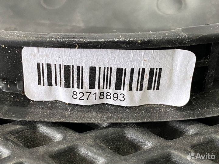 Резинка спойлера Volvo FH4 82718893