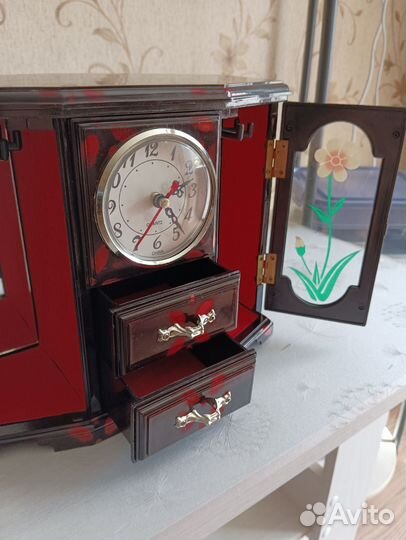 Музыкальная шкатулка с балериной