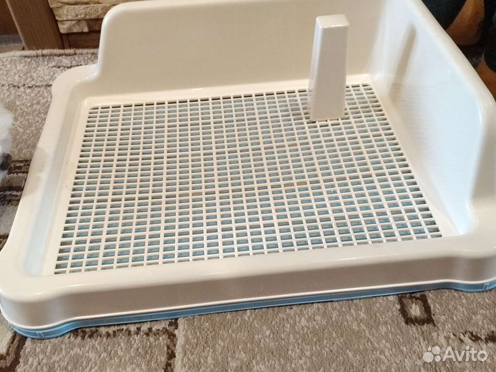 Лоток для собак со столбиком