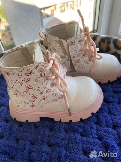 Ботинки демисезонные 25