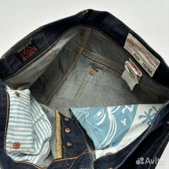 Джинсы evisu carhartt