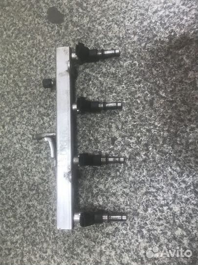 Рейка рампа топливная Шанс Lanos 1.4