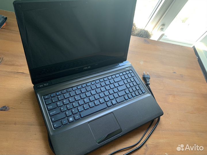 Ноутбук asus k52j