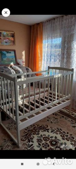 Детская кроватка