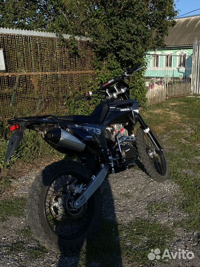 Regulmoto sport PR 300