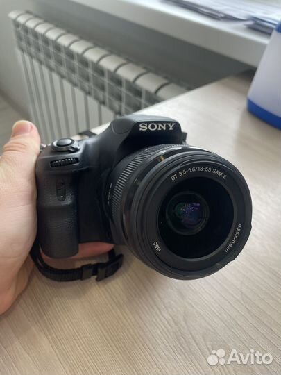 Зеркальный фотоаппарат Sony