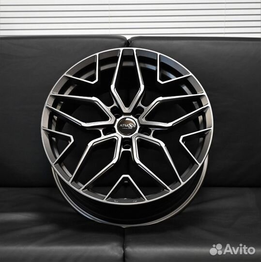 Диски Atmos X13 R19 на Ford Mustang Genesis GV80