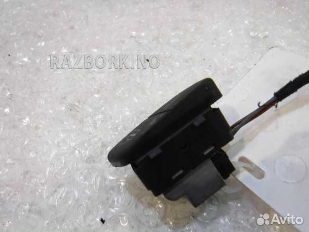 Кнопка стеклоподъемника