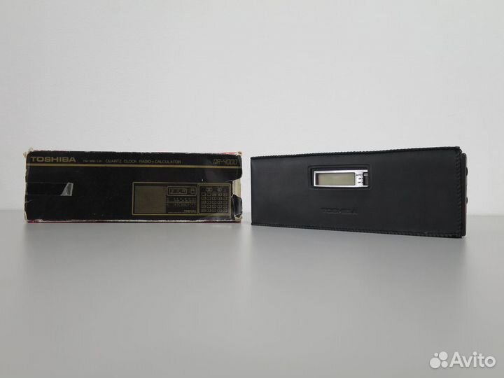 Радиоприемник toshiba QR-400