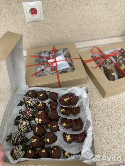 Клубника в шоколаде, трайфлы