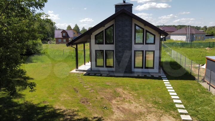 Дом 150 м² на участке 1 сот.