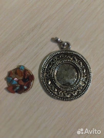 Кулон, медальон, подвеска с натуральными камнями