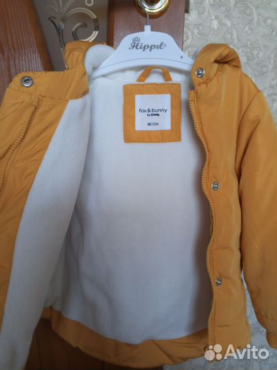 Курточка на весну для девочки 80