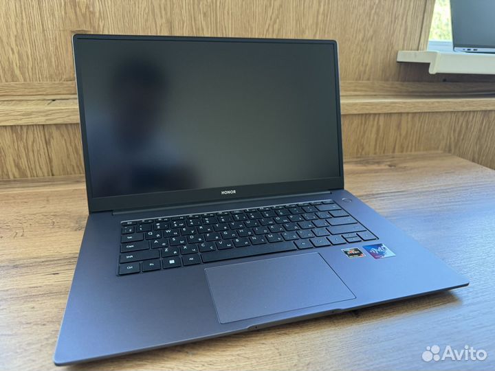 Honor MagicBook 15