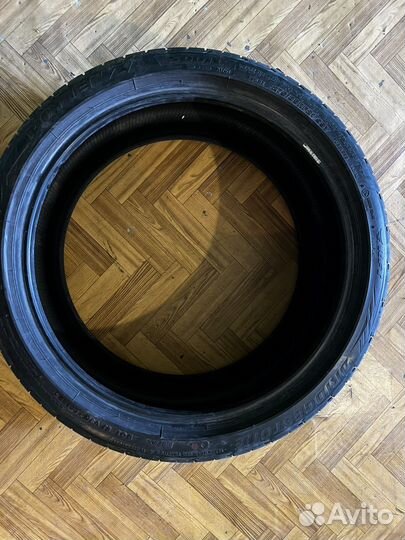 Bridgestone Potenza S001 275/35 R21
