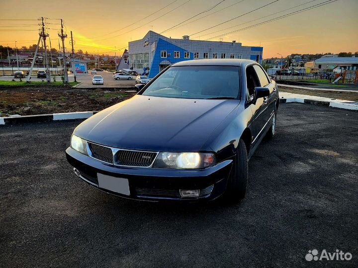 Mitsubishi Diamante, 2001