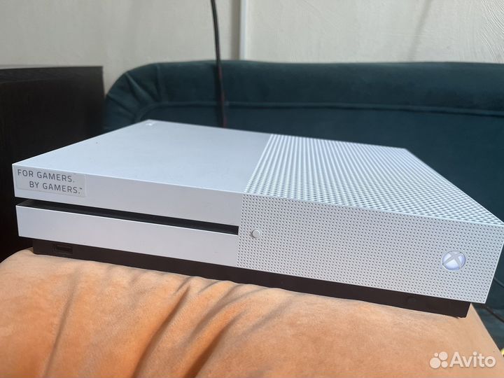 Xbox One s 780gb