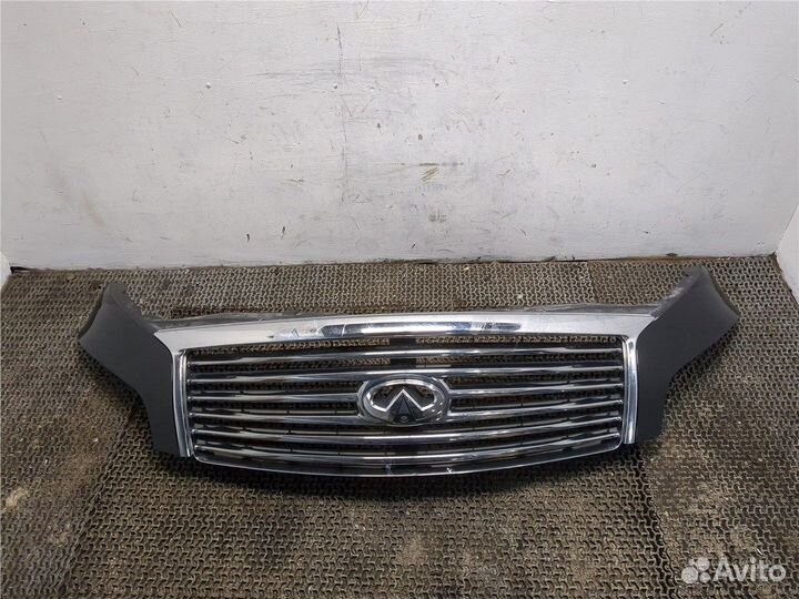 Решетка радиатора Infiniti QX56, 2012