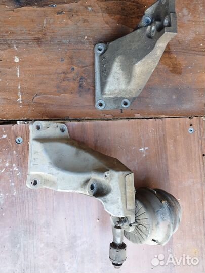 Кронштейн двигателя Инфинити фх с51 3.5