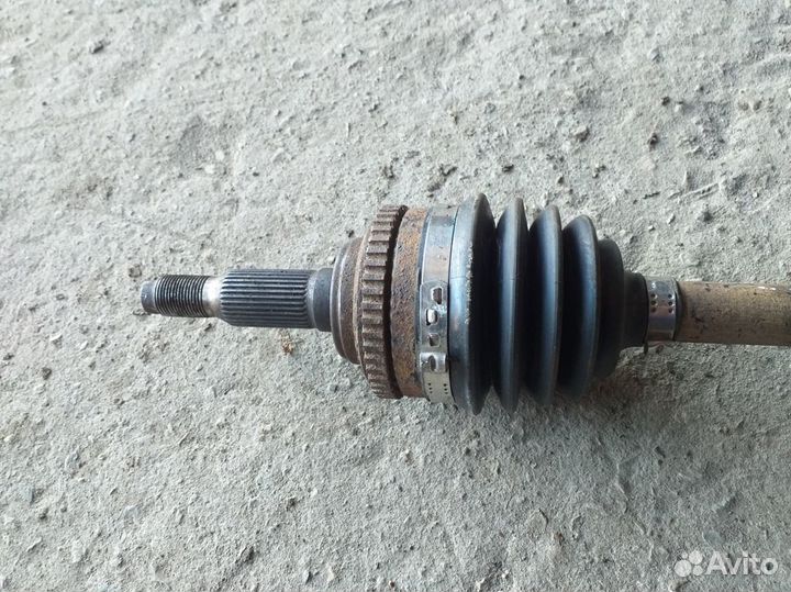Привод левый Chevrolet Lacetti 1.6