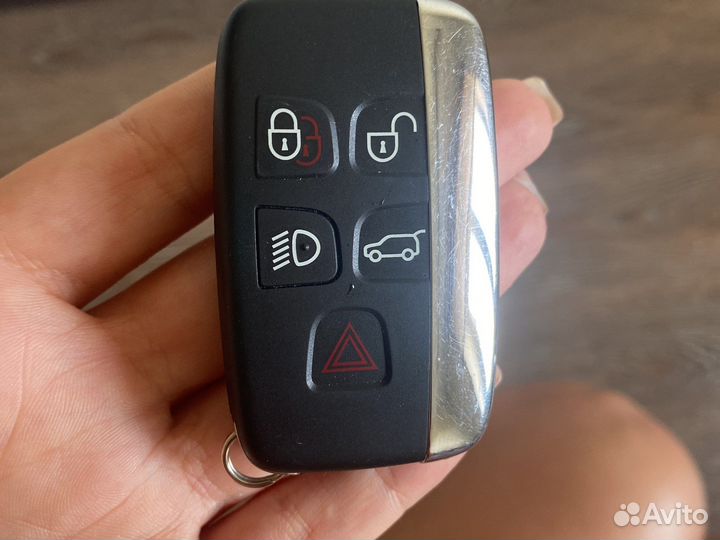 Ключ Land Rover