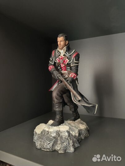Assassins creed Rogue Шей фигурка