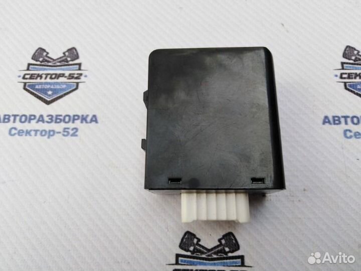 Блок электронный Hyundai Santa Fe 2 CM