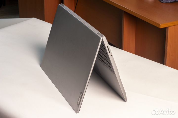 Lenovo ideapad s145 15ast